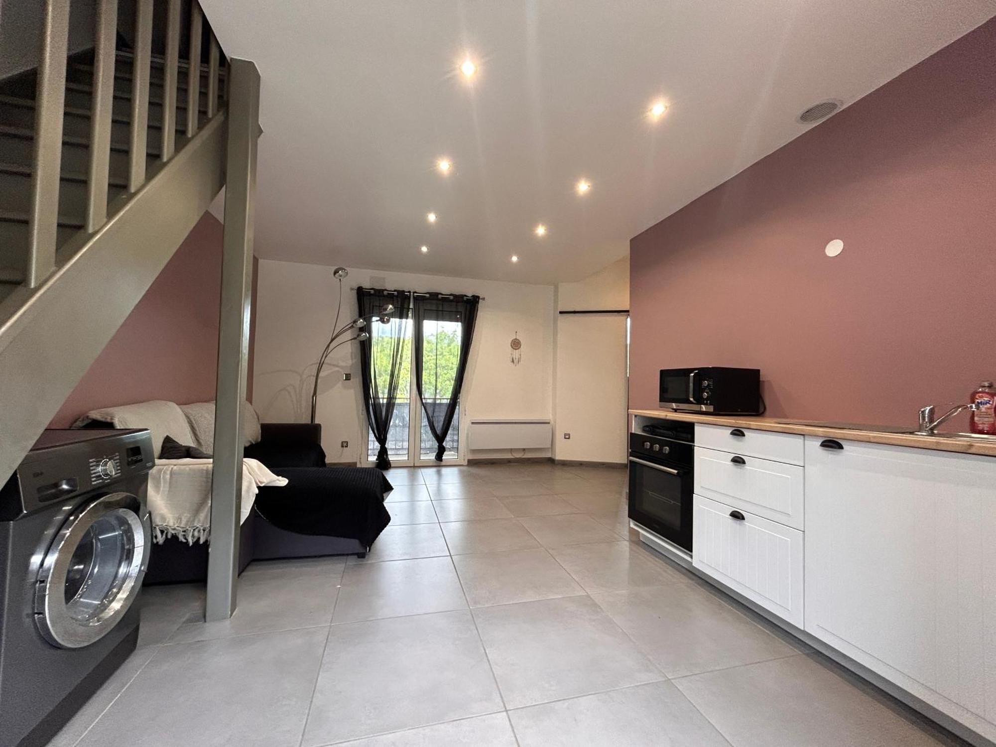 Апартаменти Petite Maison Studio Tout Confort Cosy Givors Autoroute Et Gare Екстер'єр фото